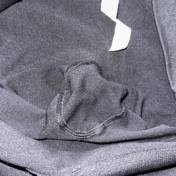 Lululemon Cropped Workout Pants NWOT - Picture 9 of 9